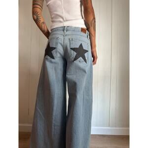 Handpainted BDG Star Butt Wide Leg Jeans